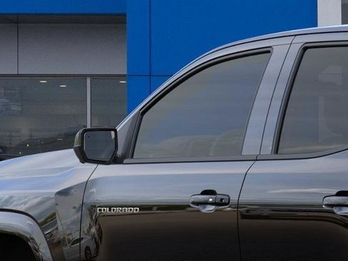 New 2026 Chevrolet Colorado LT image 36