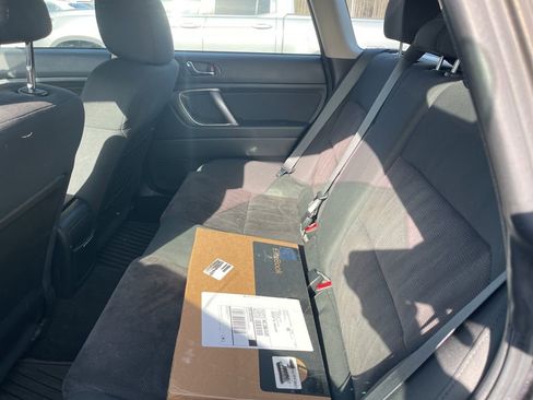 Used 2009 Subaru Outback 2.5i Special Edition image 7