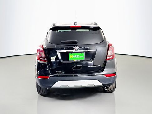 Used 2022 Buick Encore Preferred w/ Safety Package FWD image 8