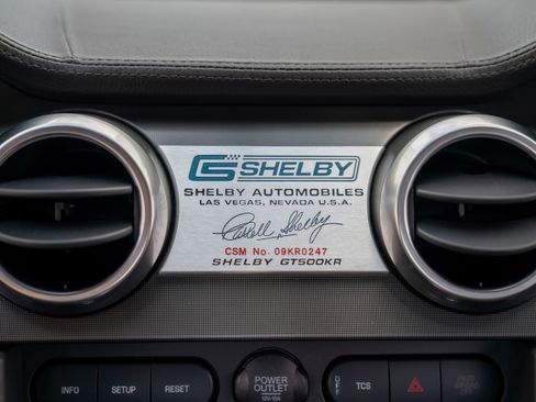 Used 2009 Ford Mustang Shelby GT500 image 22