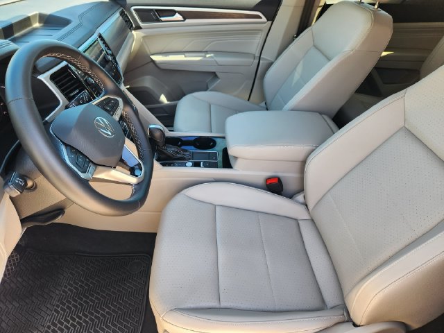 Used 2023 Volkswagen Atlas SE FWD image 12