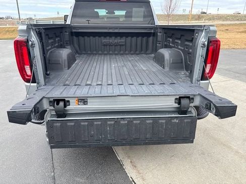 Certified 2024 GMC Sierra 1500 SLT w/ SLT Convenience Package AWD/4WD image 25