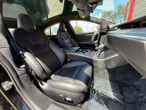 Used 2022 Tesla Model S AWD/4WD image 20