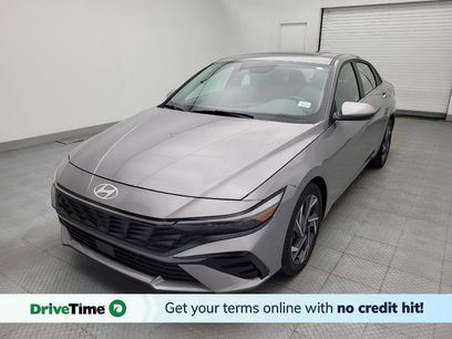 Used 2025 Hyundai Elantra SEL