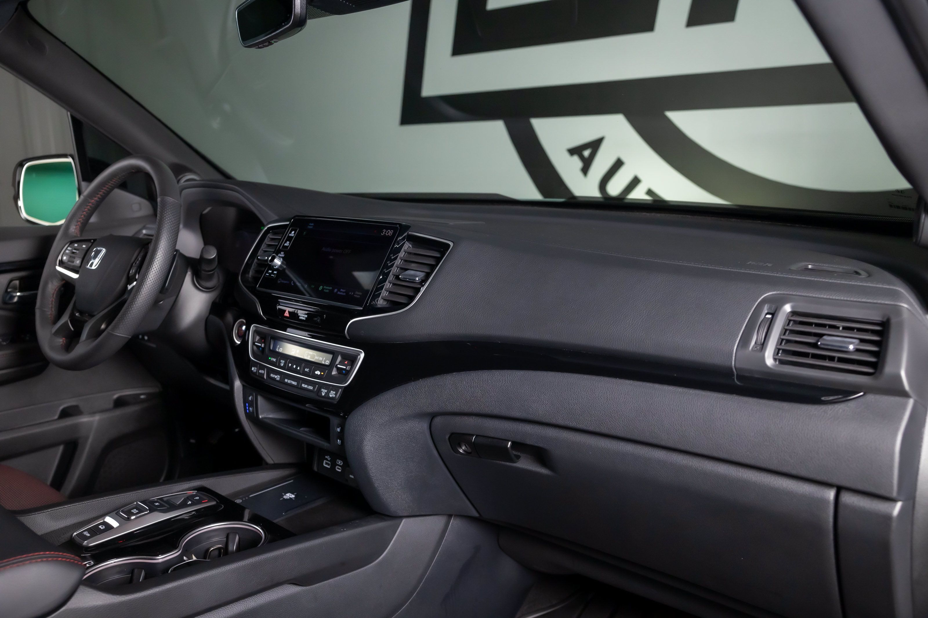 Used 2026 Honda Ridgeline Black Edition image 28