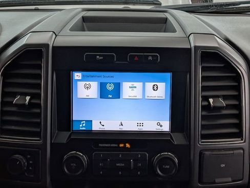 Certified 2019 Ford F150 XLT w/ Equipment Group 302A Luxury image 29