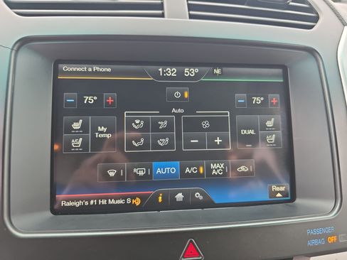 Used 2011 Ford Explorer Limited w/ 302A Rapid Spec Order Code AWD/4WD image 21