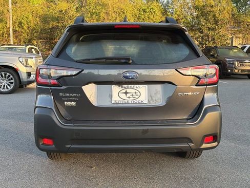 Used 2025 Subaru Outback AWD/4WD image 4