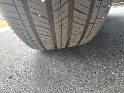 Used 2019 Lexus ES 350 w/ Premium Package FWD image 6