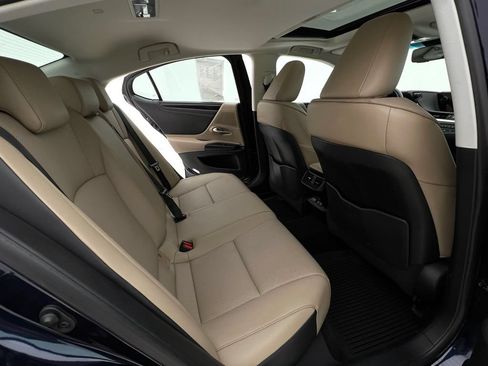 Certified 2021 Lexus ES 350 w/ Premium Package FWD image 14
