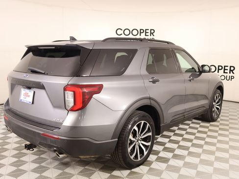 Used 2022 Ford Explorer ST-Line AWD/4WD image 22