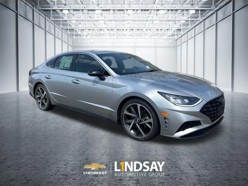 Used 2021 Hyundai Sonata SEL Plus w/ Preferred Accessory Package image 3