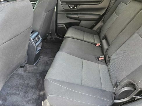 Used 2025 Honda CR-V LX image 28