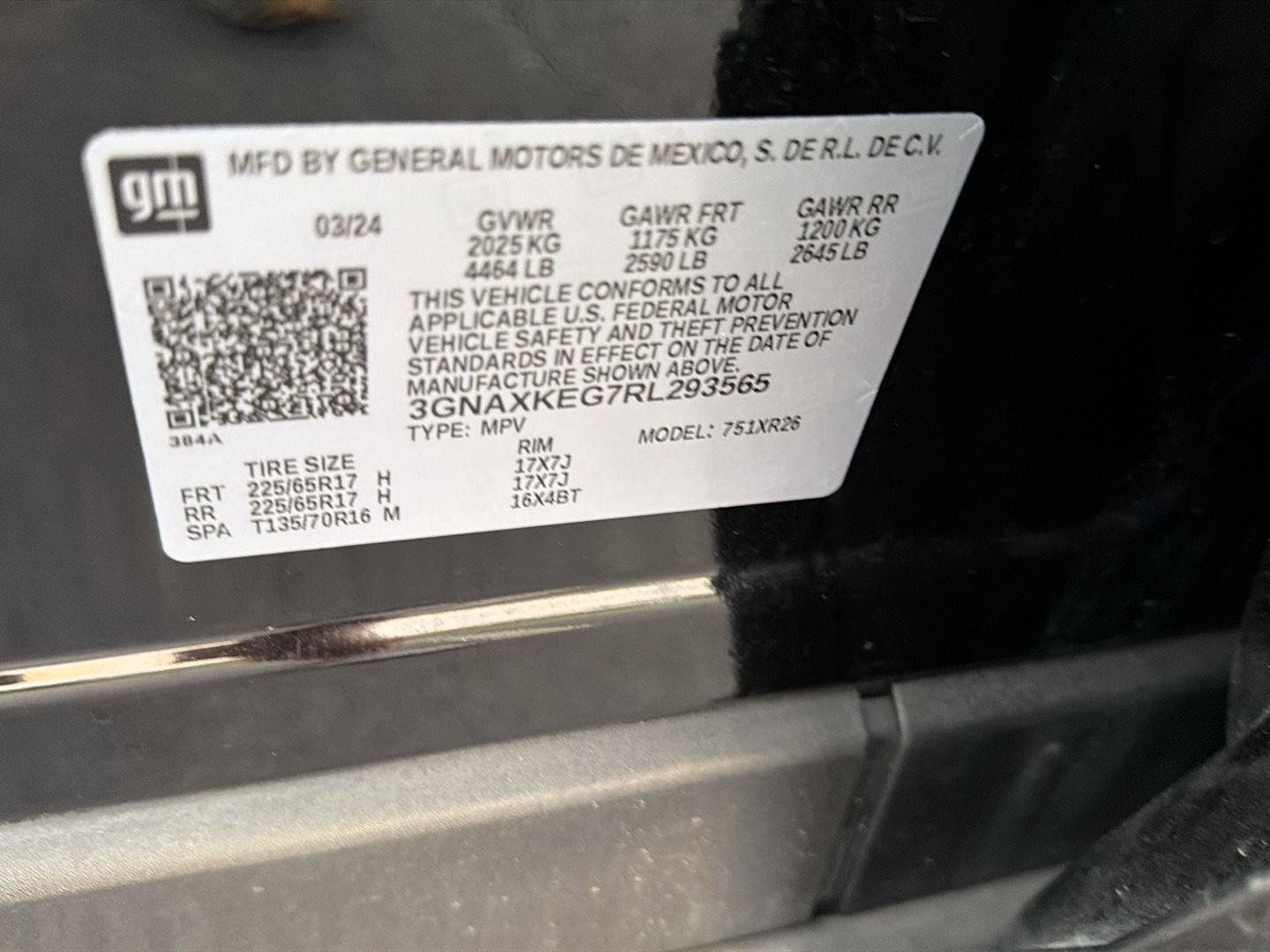 Used 2024 Chevrolet Equinox LT FWD image 40