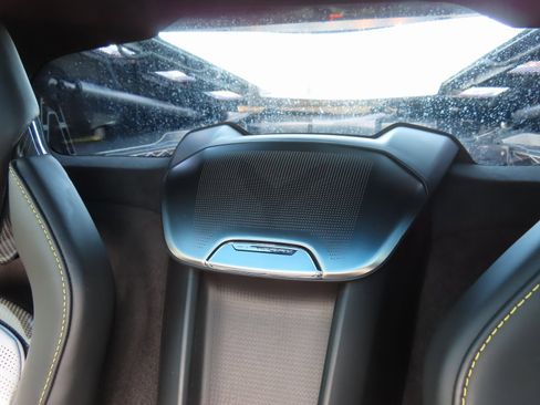 Used 2022 Chevrolet Corvette Stingray Premium Cpe w/ Z51 Performance Package image 33