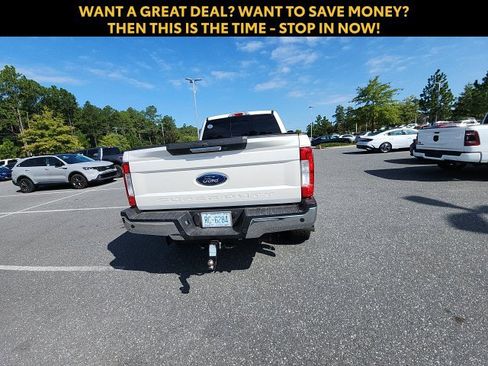 Used 2017 Ford F250 Lariat w/ Chrome Package AWD/4WD image 13