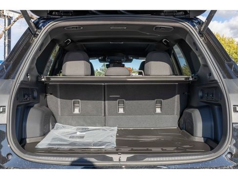 New 2025 Subaru Forester Premium w/ Convenience Package #1 image 14