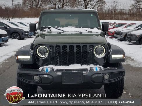 Used 2023 Jeep Wrangler Unlimited w/ Cold Weather Group image 2