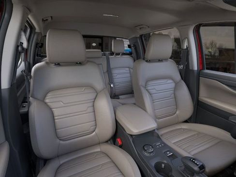 New 2025 Ford Ranger Lariat w/ FX4 Off-Road Package image 10