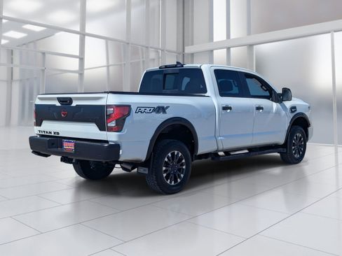 Certified 2024 Nissan Titan PRO-4X AWD/4WD image 5