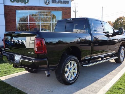 Used 2025 RAM 2500 Laramie w/ Sport Appearance Package image 40