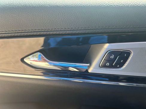 Used 2023 Lincoln Nautilus Reserve w/ Equipment Group 202A image 49