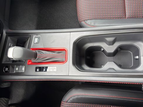 New 2026 Nissan Kicks SR image 22