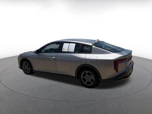 Used 2025 Kia K4 FWD image 9