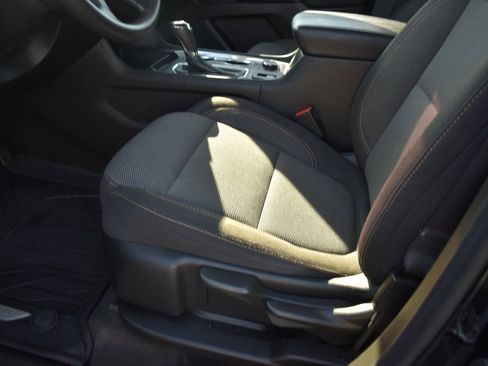 Used 2019 Chevrolet Traverse LS image 13