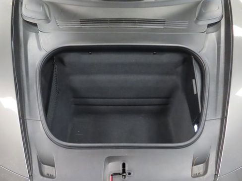 Used 2022 Porsche 911 Carrera image 19