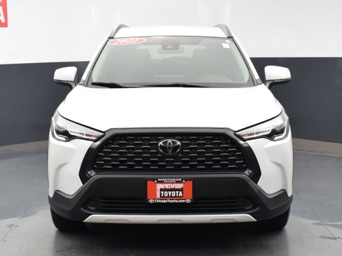 Used 2022 Toyota Corolla Cross LE image 7