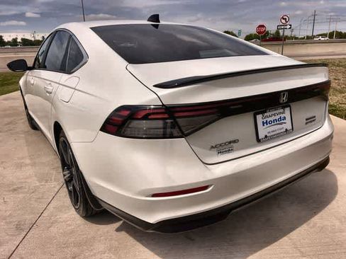 Used 2024 Honda Accord Sport image 5
