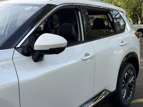 New 2026 Nissan Rogue Platinum AWD/4WD image 29
