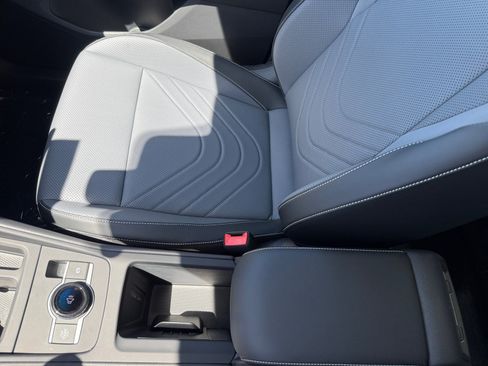 New 2026 Volkswagen Tiguan SE AWD/4WD image 14
