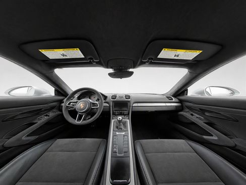 Used 2016 Porsche Cayman GT4 RWD image 19