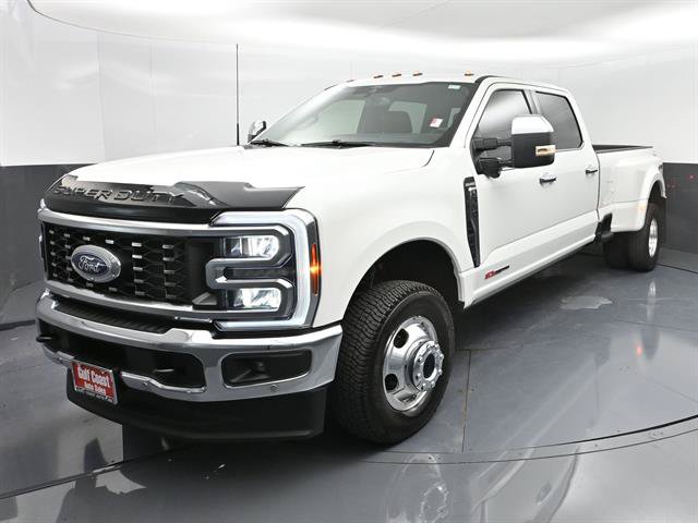 Certified 2025 Ford F350 King Ranch w/ Chrome Package AWD/4WD image 1