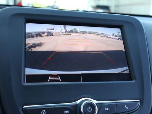 Used 2024 Chevrolet Equinox LS FWD image 27