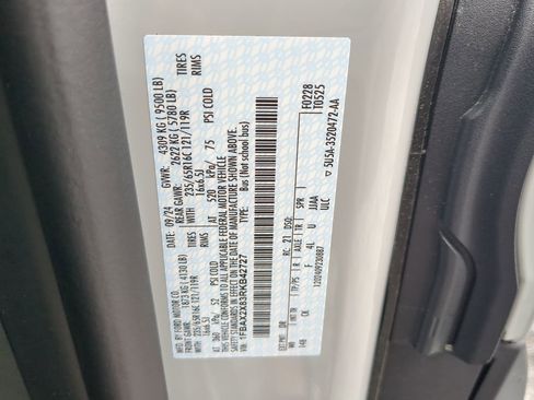 Used 2024 Ford Transit 350 XLT image 26