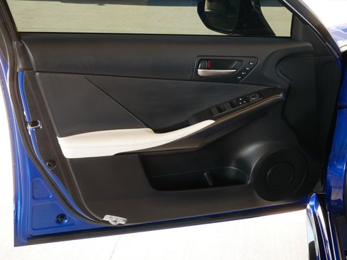 Used 2024 Lexus IS 350 F Sport w/ Navigation Package RWD image 6