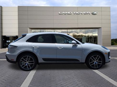 Used 2024 Porsche Macan Turbo AWD/4WD image 4