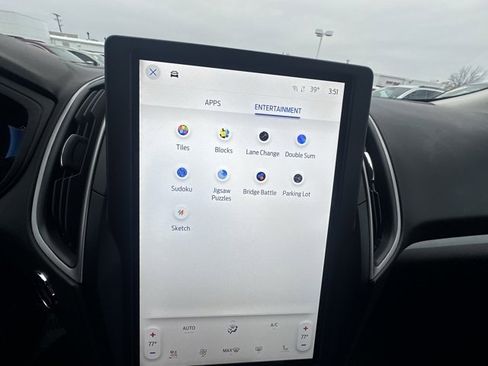 Used 2023 Ford Edge SEL w/ Convenience Package image 27