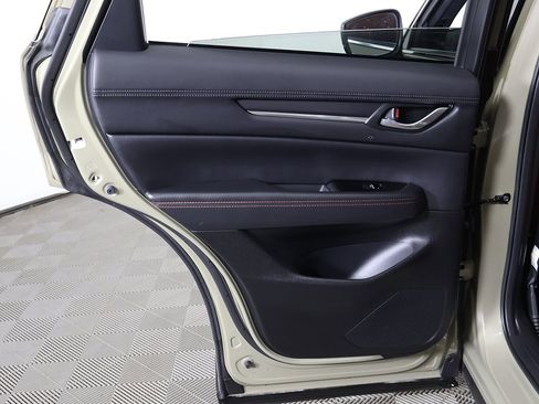 Used 2024 MAZDA CX-5 Carbon Edition image 28