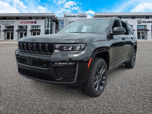 New 2026 Jeep Grand Cherokee L Limited AWD/4WD image 4