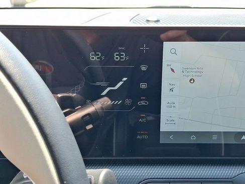 Certified 2025 Kia K4 GT-Line w/ GT-Line Sunroof Package FWD image 16