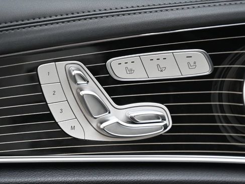 Used 2019 Mercedes-Benz E 63 AMG S image 19