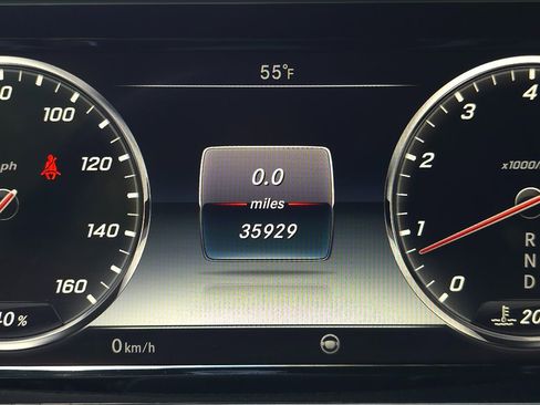 Used 2017 Mercedes-Benz S 550 Cabriolet image 40