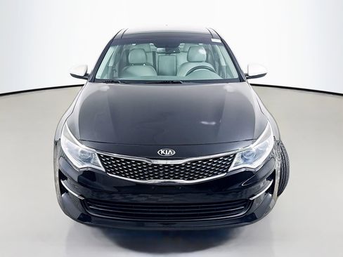 Used 2016 Kia Optima EX w/ Premium Package image 2