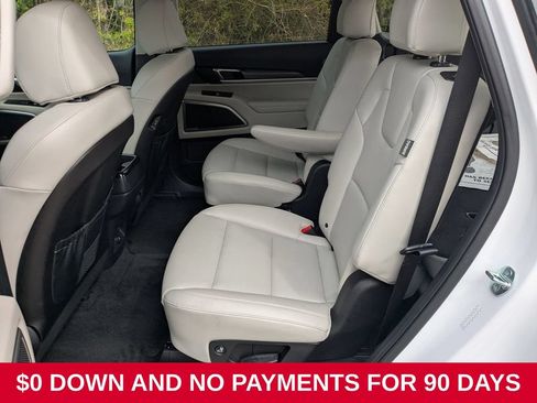Used 2025 Kia Telluride S FWD image 24