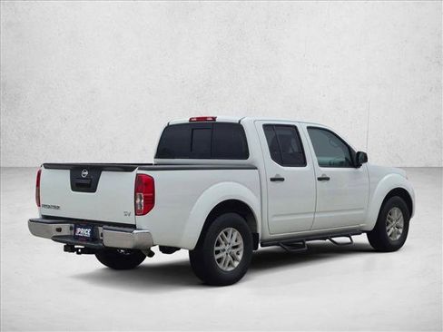 Used 2019 Nissan Frontier SV RWD image 5