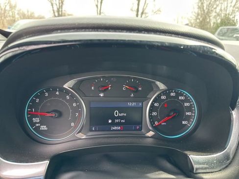 Used 2023 Chevrolet Traverse LT w/ LPO, Floor Liner Package image 11